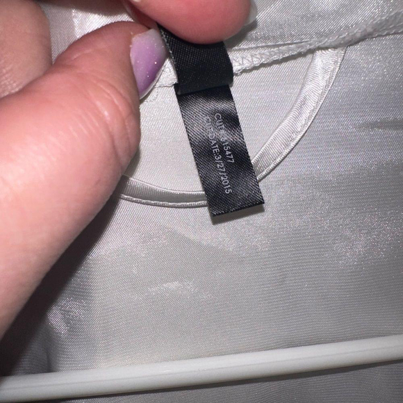 Torrid Bridal Pinup White Satin & Lace Robe - Picture 6 of 8